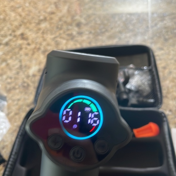 Massage Gun, TOLOCO TO-M63 Upgrade Percussion For Athletes Deep Tissue Muscle E2 - Picture 9 of 11